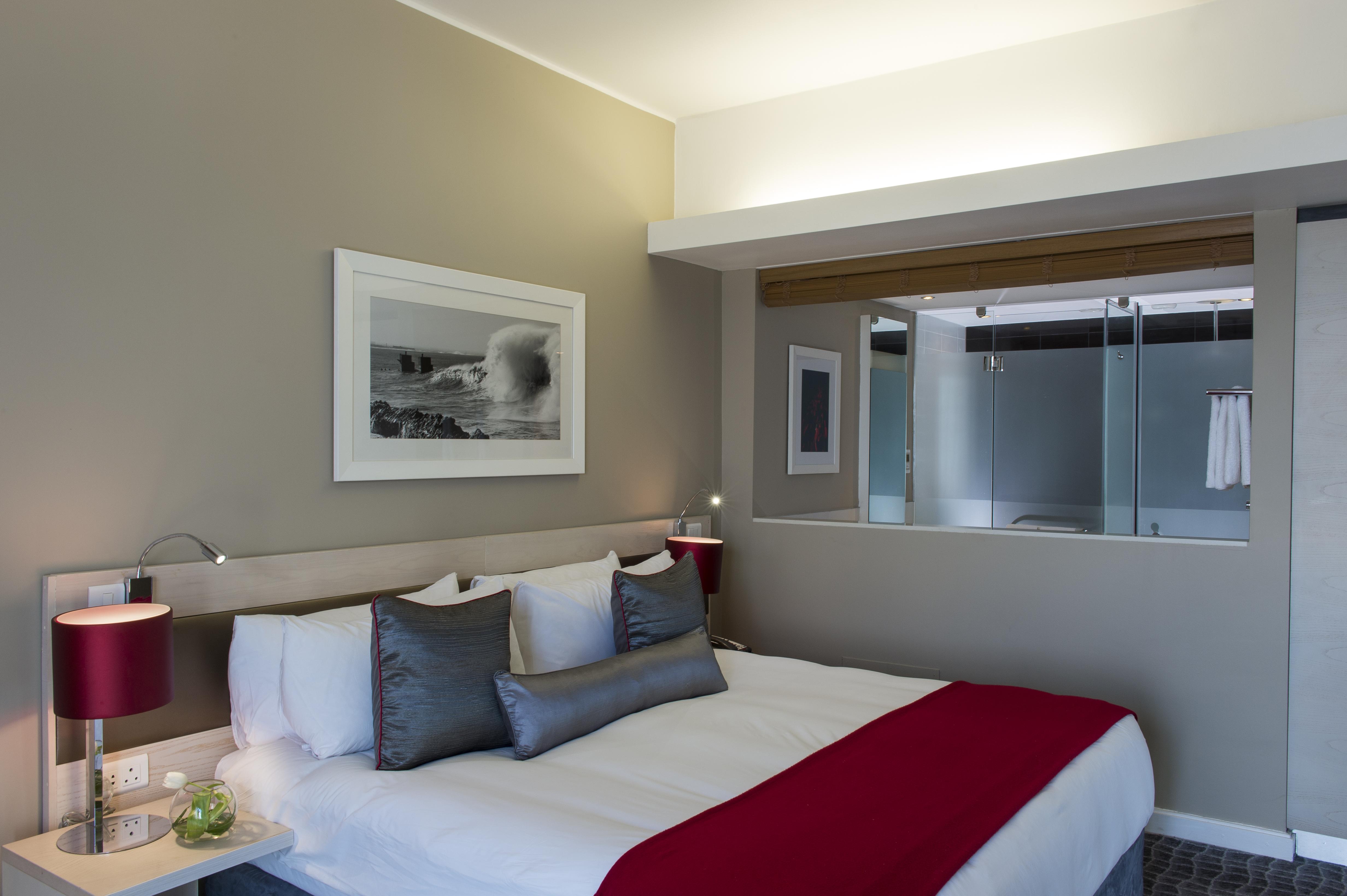 Radisson Blu Hotel, Порт Елизабет Екстериор снимка A bedroom at the Cape Town International Convention Centre